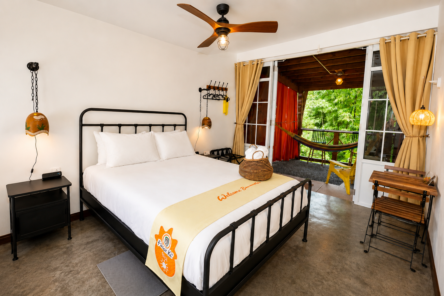 Sol guest room at Finca Ki’
